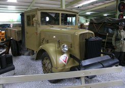 Opel 3t 3.6 Holzvergaser Pritsche 1944