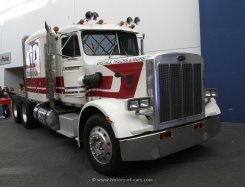 Peterbilt 359 6x4 Sattelzugmaschine 1967-1987