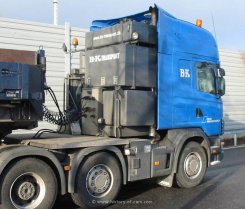 Scania 164G 580 8x4/4 Topline Schwerlast-Sattelzugmaschine B.K. Transport 2000-2004
