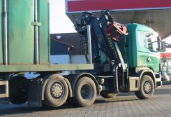 Scania 124G 470 6x2 Sattelzugmaschine mit Ladekran 2001-2004