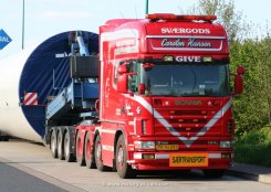 Scania 164L 580 Longline 8x4/4 Schwerlast-Sattelzugmaschine GIVE 2003-2004