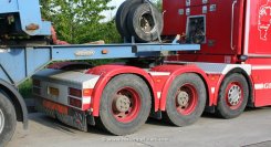 Scania 164L 580 Longline 8x4/4 Schwerlast-Sattelzugmaschine GIVE 2003-2004