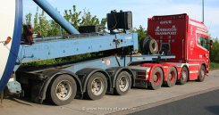 Scania 164L 580 Longline 8x4/4 Schwerlast-Sattelzugmaschine GIVE 2003-2004