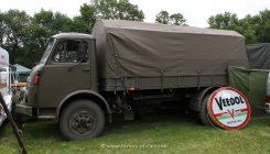 Steyr 680M g Lastw 3t 4x4 Milit&auml;r Pritsche 1968-1984