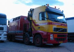 Volvo FH12 500 8x4/4 Pritsche mit Ladekran 2002-2005