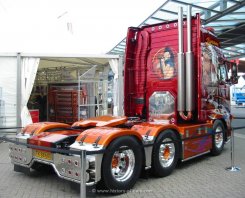 Volvo FH12 6x2/4 Sattelzugmaschine Guldager "Dream Catcher" 2004