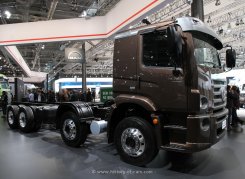 VW Constellation 24.280 8x2 Fahrgestell 2014