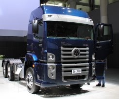 VW Constellation 26.390 6x4 Sattelzugmaschine 2014