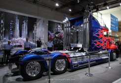 Western Star 4900X 6x4 Sattelzugmaschine "Optimus Prime" (Transformers) 2014